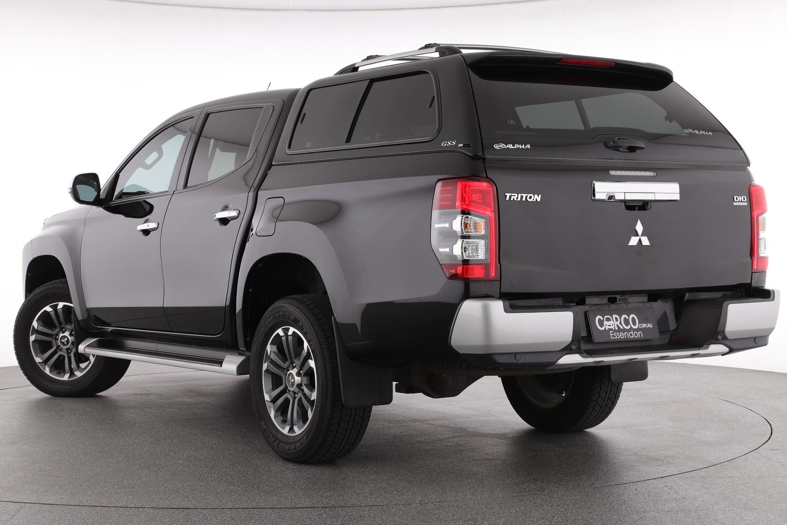 Mitsubishi Triton image 2