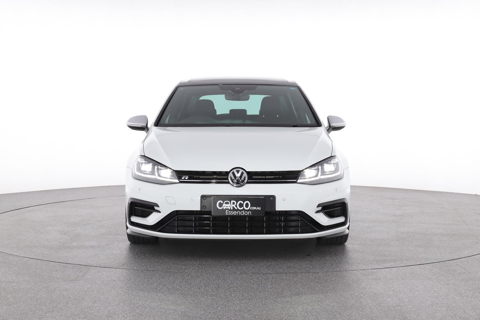 Volkswagen Golf image 2