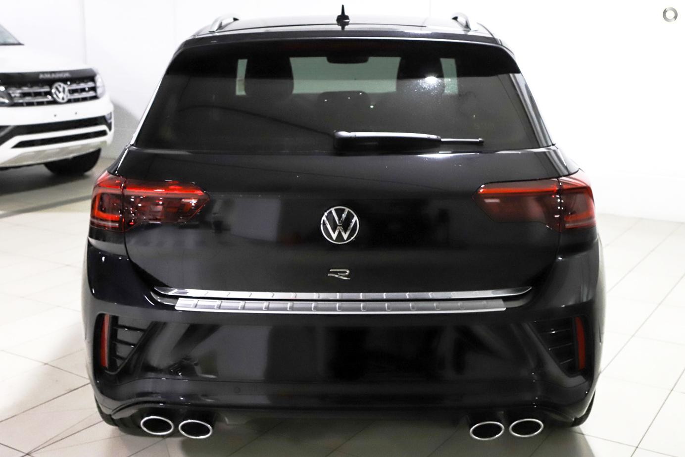 Volkswagen T-roc image 2