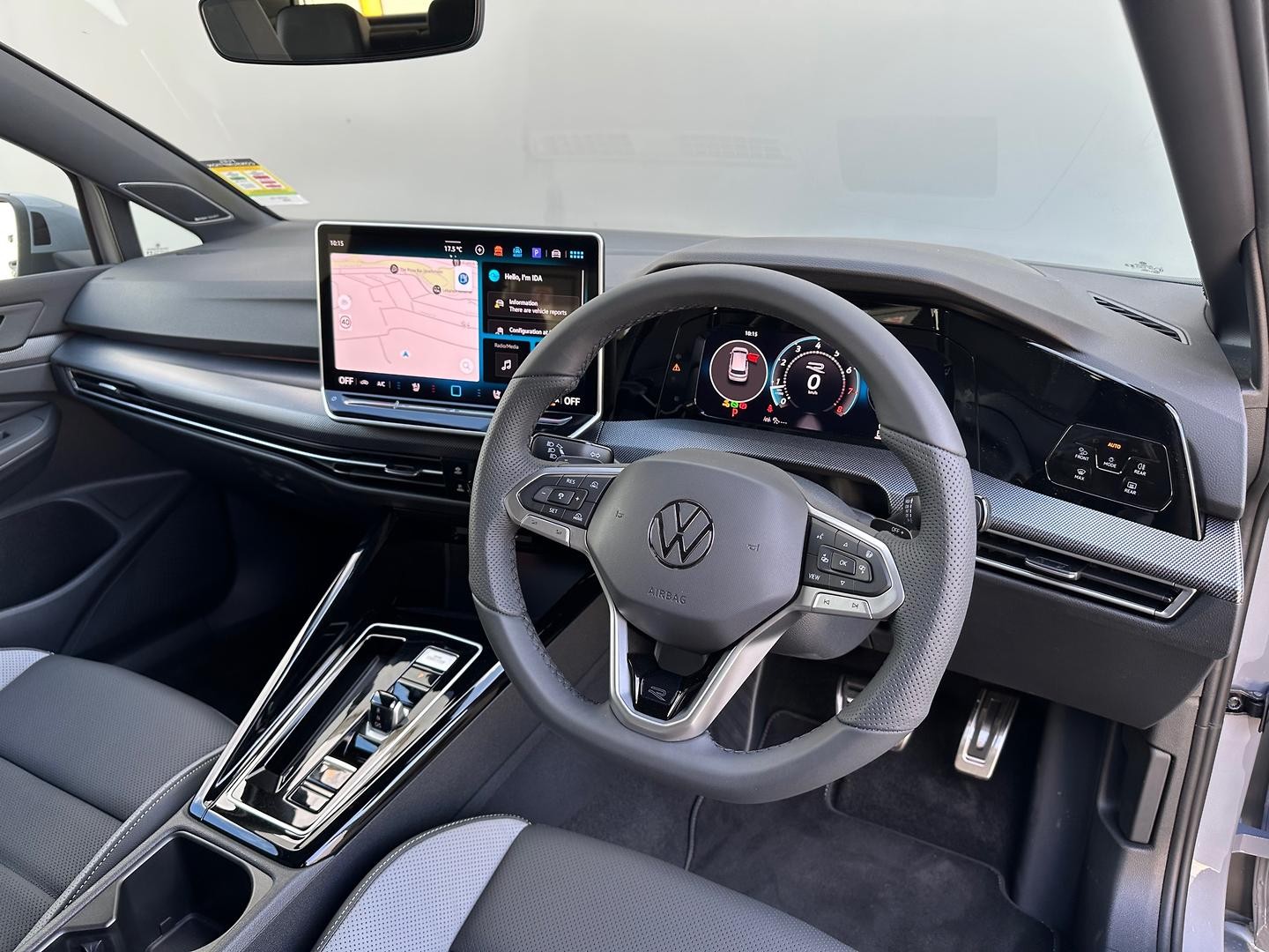 Volkswagen Golf image 4