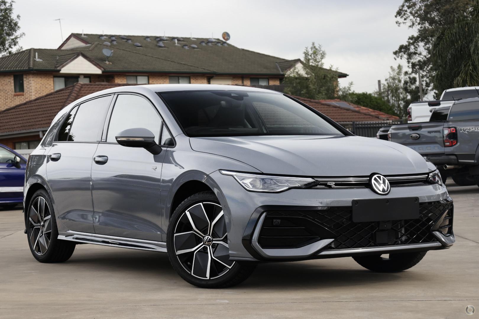 Volkswagen Golf image 1