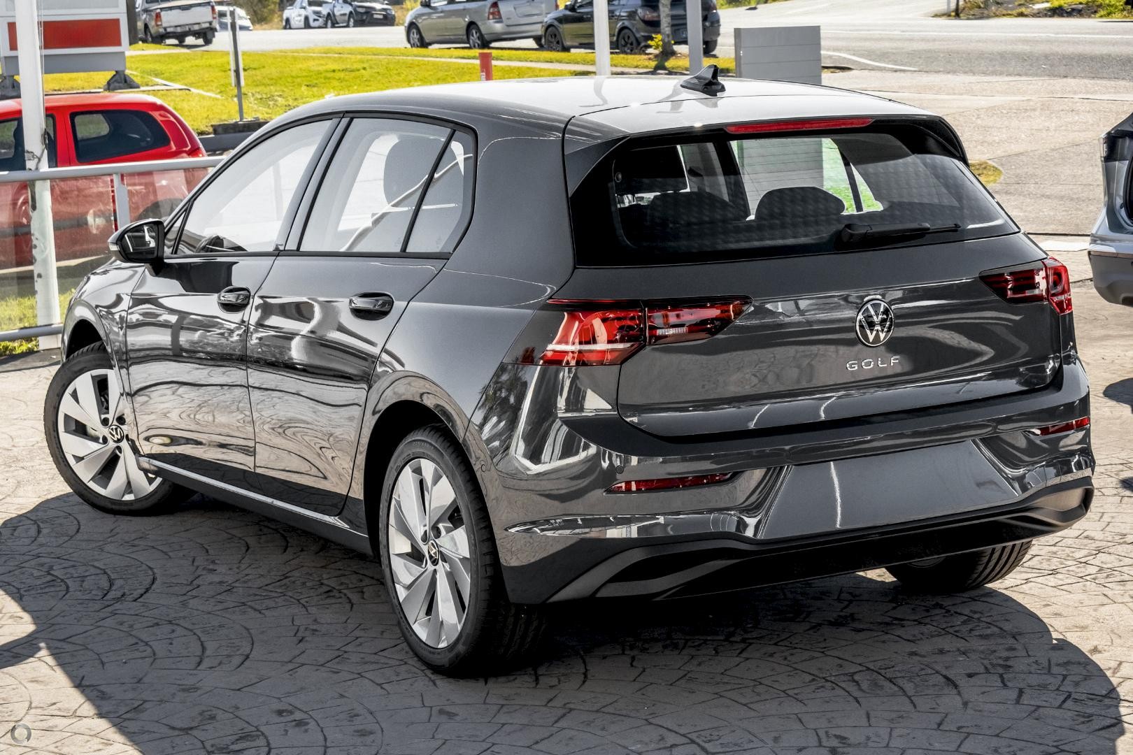 Volkswagen Golf image 4
