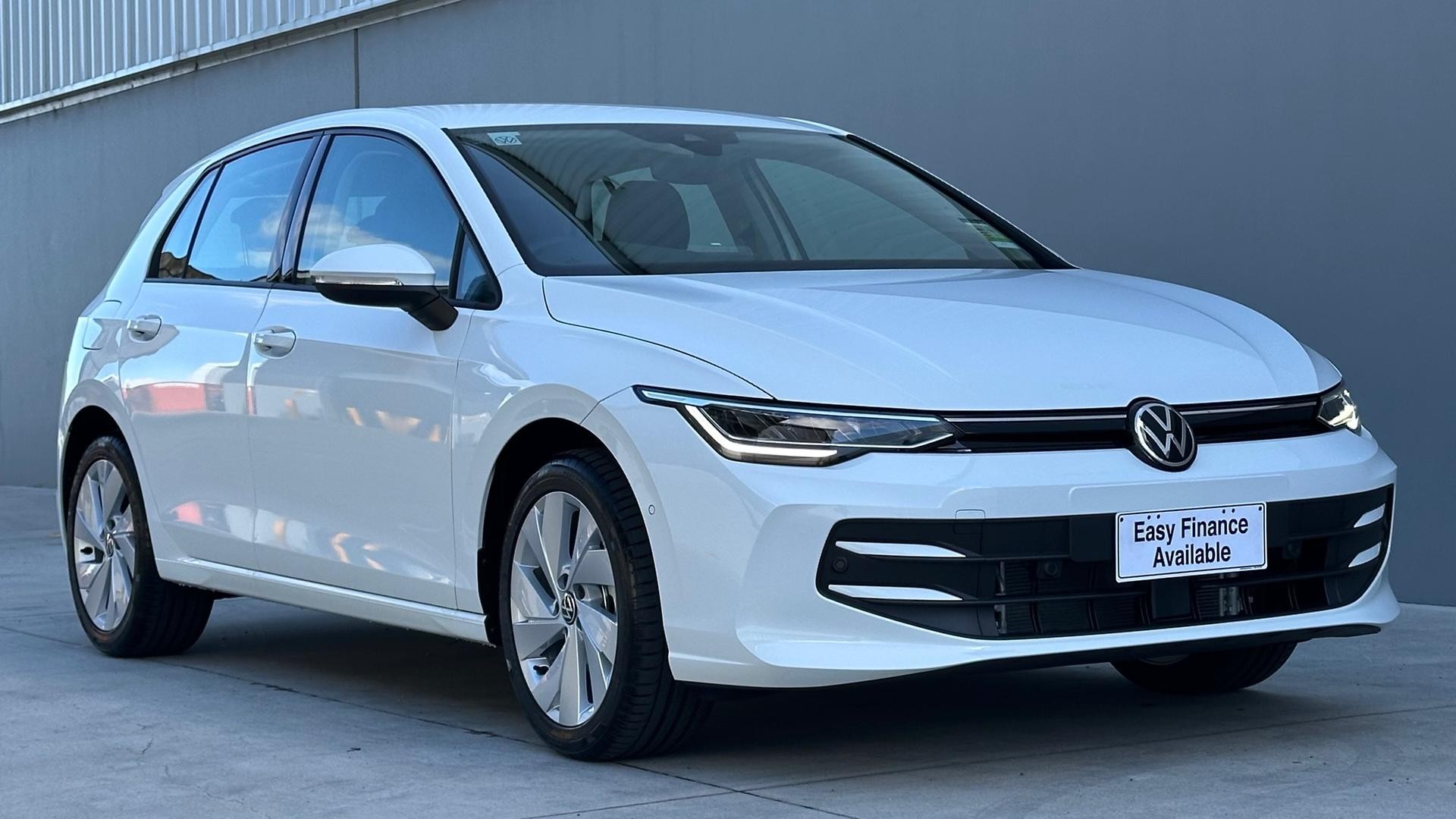 Volkswagen Golf image 2