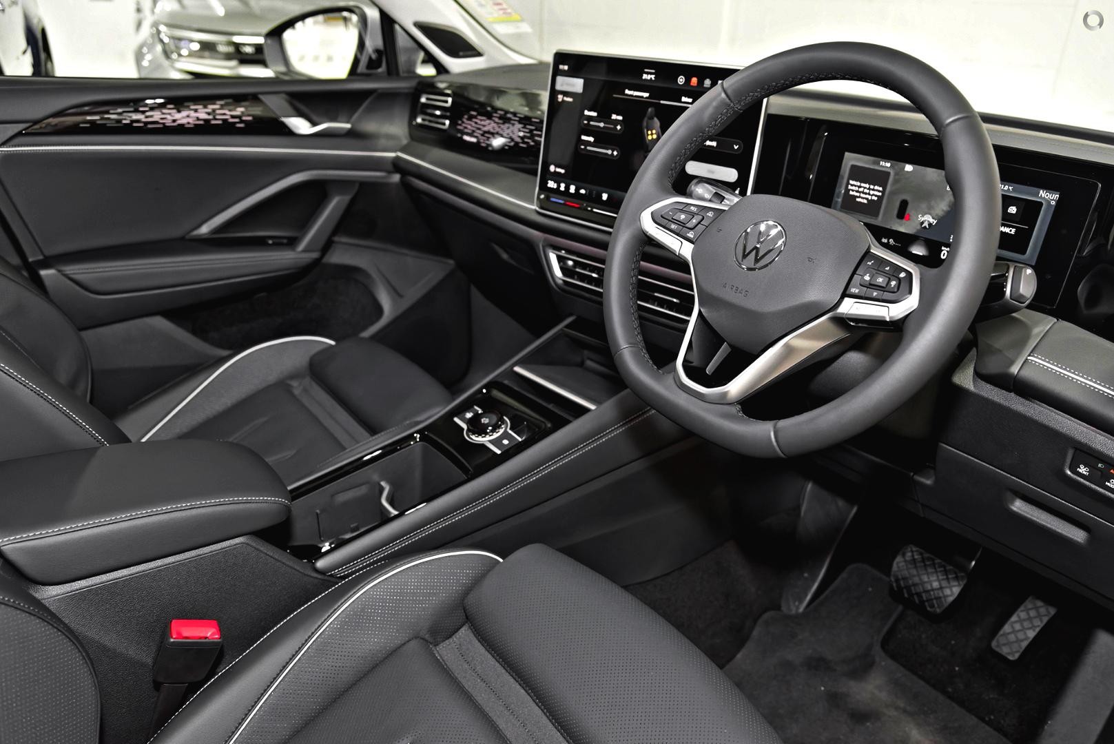 Volkswagen Tiguan image 4