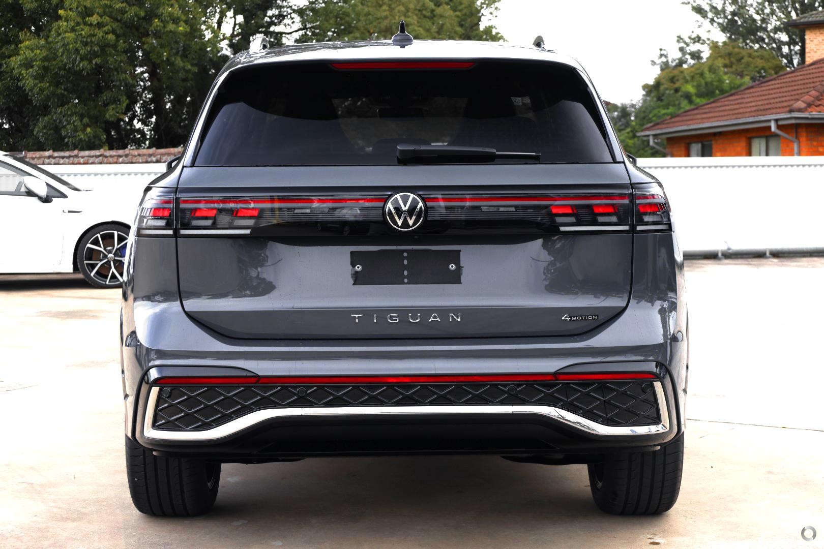 Volkswagen Tiguan image 3