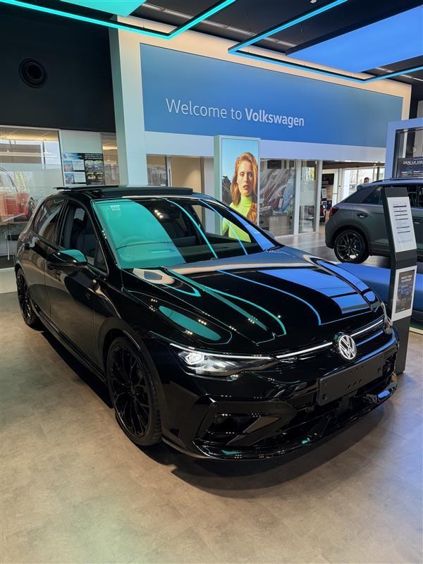 Volkswagen Golf image 3