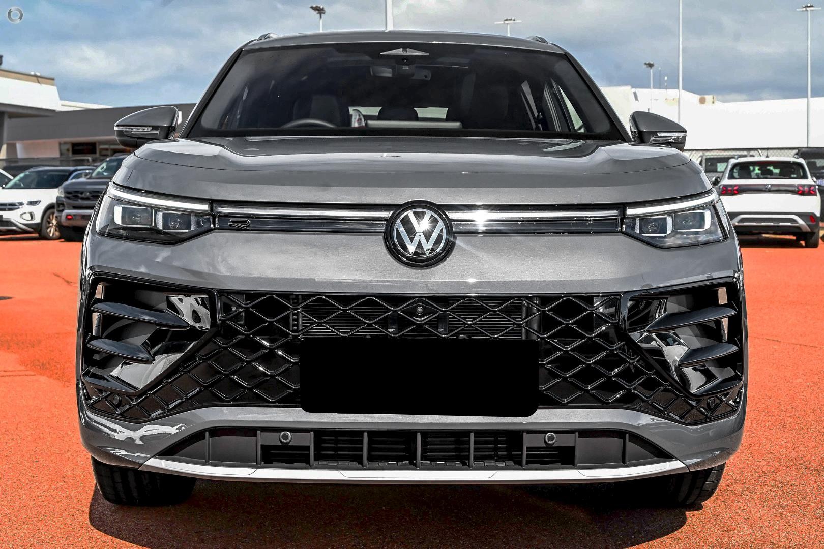 Volkswagen Tayron image 2