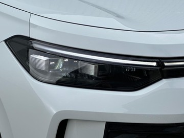https://dvg-vehicle-assets.s3.amazonaws.com/204207/f0q5ztwbtckjhbku729mmgjr0.jpg