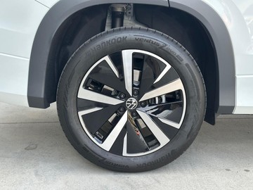 https://dvg-vehicle-assets.s3.amazonaws.com/204333/4aal9oxvgnq1hx2o5847zgve.jpg