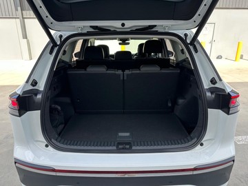 https://dvg-vehicle-assets.s3.amazonaws.com/204333/bqimq6ax7hq5am9nmkh6ohzsw.jpg