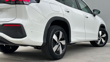 https://dvg-vehicle-assets.s3.amazonaws.com/204519/402d899fv3ac7sx7ejeuhoebg.jpg