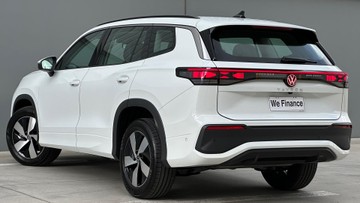 https://dvg-vehicle-assets.s3.amazonaws.com/204519/49u9624f6gnhx8gc5rm544e5u.jpg
