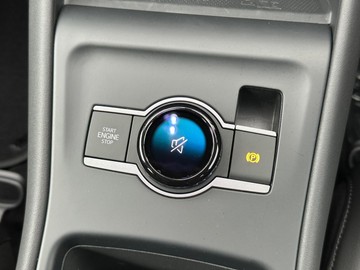 https://dvg-vehicle-assets.s3.amazonaws.com/204519/4lkrseb3p6t9ln000shy5794s.jpg