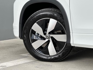 https://dvg-vehicle-assets.s3.amazonaws.com/204519/5pg4mge8x5peuvlplhr8p3p3j.jpg