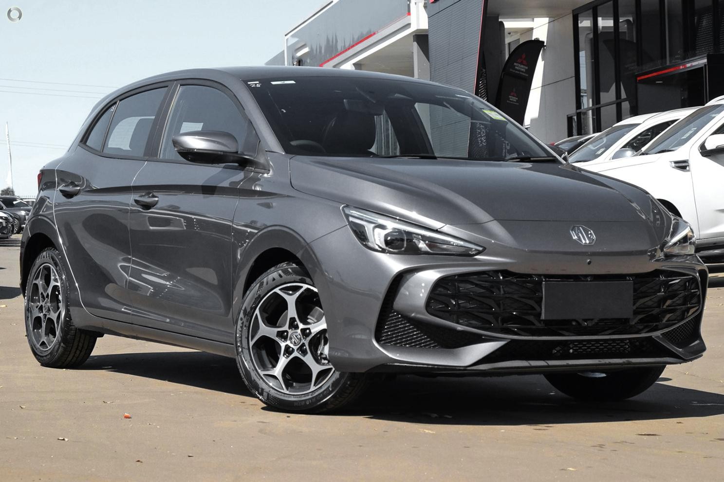 MG Mg3 image 1