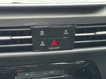 https://dvg-vehicle-assets.s3.amazonaws.com/205971/cwrvk0sw5q4334otzw1hup7e.jpg