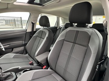 https://dvg-vehicle-assets.s3.amazonaws.com/206022/1agy1epi7ifu0xxr8e03zlt70.jpg
