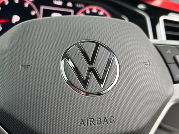 https://dvg-vehicle-assets.s3.amazonaws.com/206034/22oqnn9hd65ke1vcz6givp6io.jpg