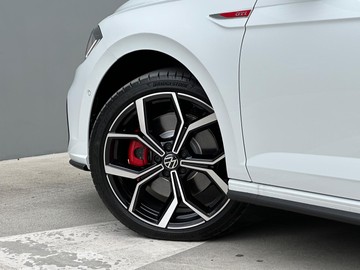 https://dvg-vehicle-assets.s3.amazonaws.com/206034/79zz4tp5f7tvf98js8jl72fh7.jpg