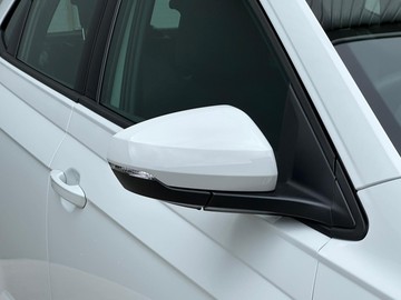 https://dvg-vehicle-assets.s3.amazonaws.com/206034/8jw1px403vtsfzbduxfl1vlt5.jpg
