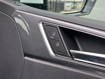 https://dvg-vehicle-assets.s3.amazonaws.com/206035/4il50cnzi8en9x20tqymxyefp.jpg