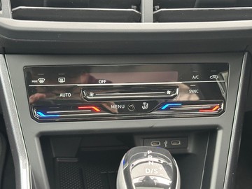 https://dvg-vehicle-assets.s3.amazonaws.com/206035/5bp7v4yms7x7lt3a2spkzjpny.jpg