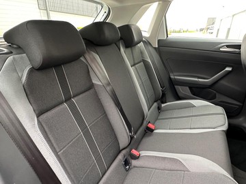 https://dvg-vehicle-assets.s3.amazonaws.com/206035/eswfcxatunsj6swzjkddfkxbi.jpg