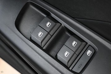 https://dvg-vehicle-assets.s3.amazonaws.com/206354/mpl2c1w7mvt4w6joz4o1hzdk1.jpg