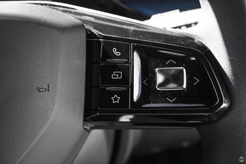 https://dvg-vehicle-assets.s3.amazonaws.com/206354/pwwx2qmj96h77wvz2i7gxjaad.jpg