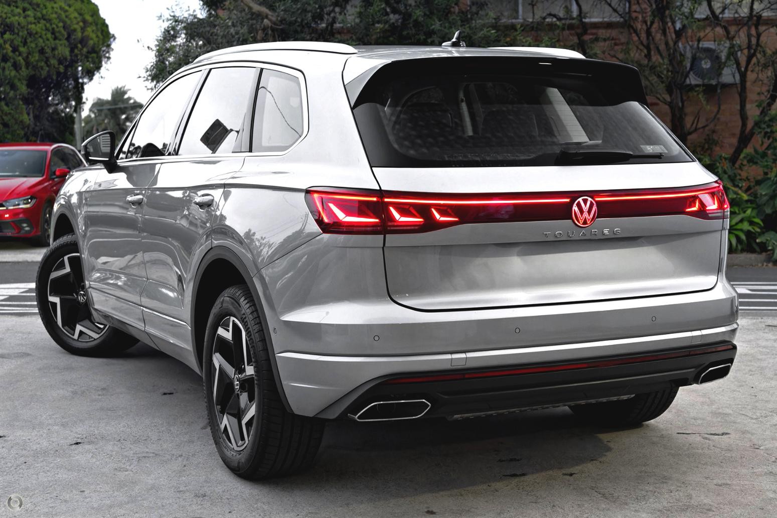 Volkswagen Touareg image 4