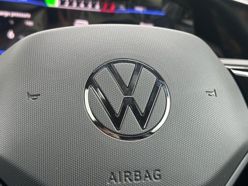 https://dvg-vehicle-assets.s3.amazonaws.com/208250/1mfelj1t2yubuwnsoy4t2a2ie.jpg