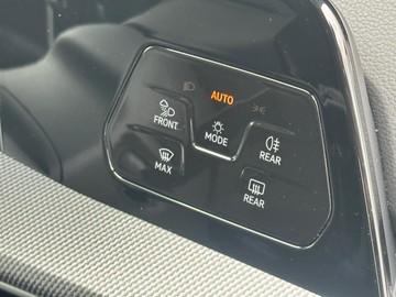 https://dvg-vehicle-assets.s3.amazonaws.com/208250/7gc1z3qi1fjog6hc7ka87bjye.jpg
