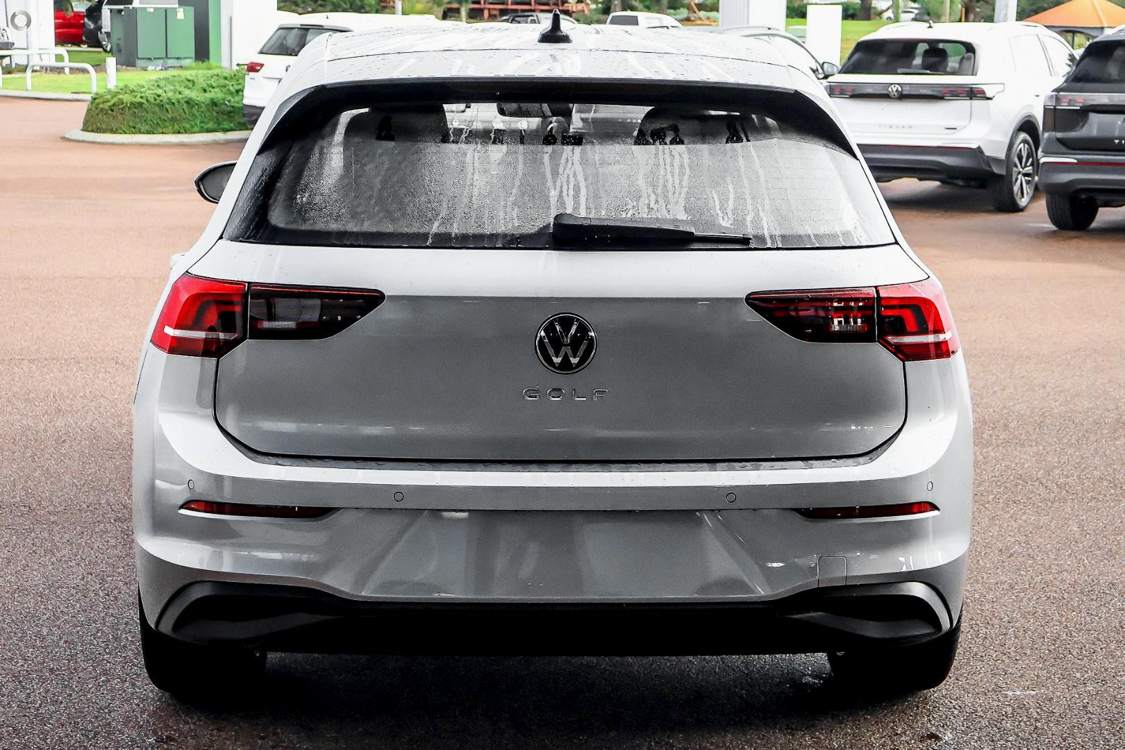 Volkswagen Golf image 3