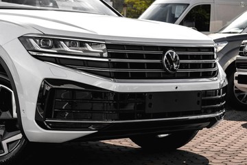 https://dvg-vehicle-assets.s3.amazonaws.com/208271/45fquj555dlbb9dqq9pe3oe74.jpg