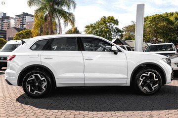 https://dvg-vehicle-assets.s3.amazonaws.com/208271/9os209soj5u1zdx4moy4e8h83.jpg