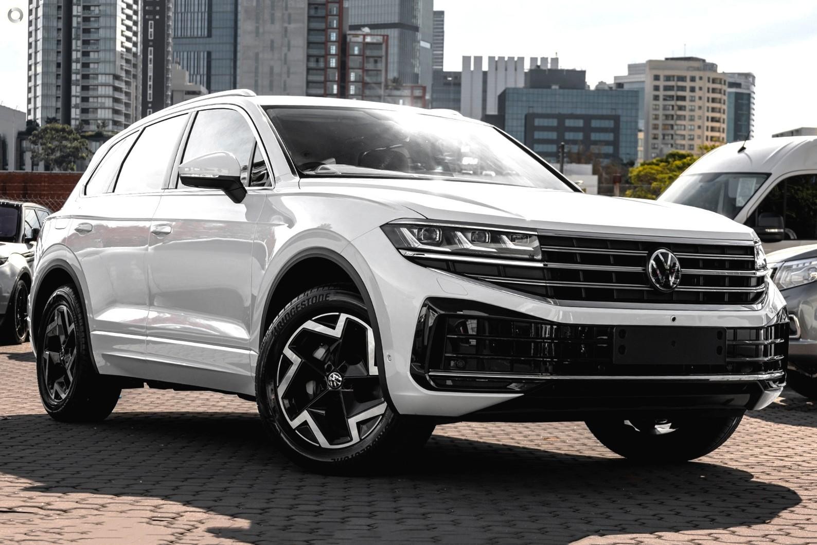 Volkswagen Touareg image 1