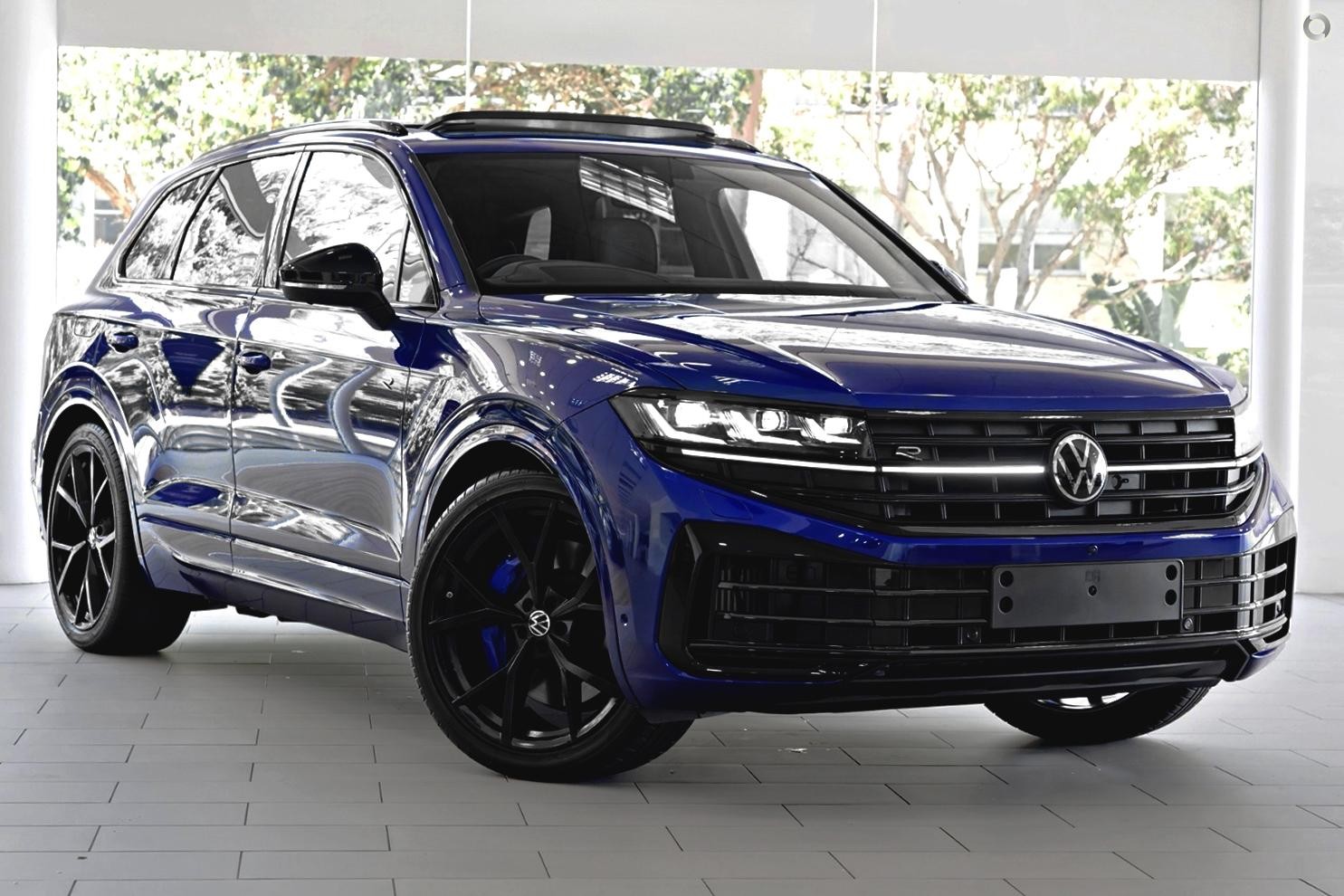 Volkswagen Touareg image 1