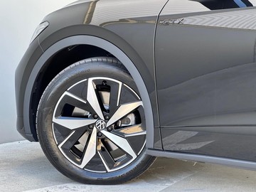 https://dvg-vehicle-assets.s3.amazonaws.com/208302/3hbe0gut9shyfono2syagobeq.jpg