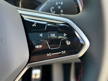 https://dvg-vehicle-assets.s3.amazonaws.com/208302/a93qtsj6qzj4q482afjj158zo.jpg