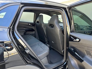 https://dvg-vehicle-assets.s3.amazonaws.com/208302/c6o8ygq77fj4d2p71q6crw273.jpg