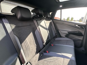https://dvg-vehicle-assets.s3.amazonaws.com/208316/108o4pudfpsj7uj6dl5f7o13y.jpg