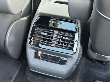 https://dvg-vehicle-assets.s3.amazonaws.com/208316/1kvj9ne6pioaxyn59uskf3wzh.jpg