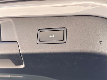 https://dvg-vehicle-assets.s3.amazonaws.com/208316/3o6j5t34bcz9uay1c0rhovt29.jpg