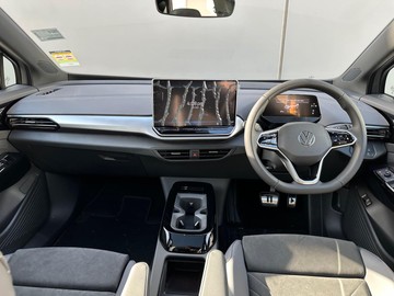 https://dvg-vehicle-assets.s3.amazonaws.com/208316/5otv6o3la5xcn0kpqijwp0xnx.jpg