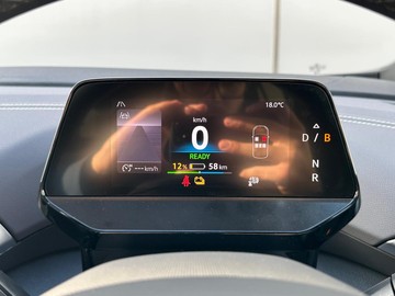 https://dvg-vehicle-assets.s3.amazonaws.com/208316/ahb6one8u0zc1eydkohew2pdy.jpg