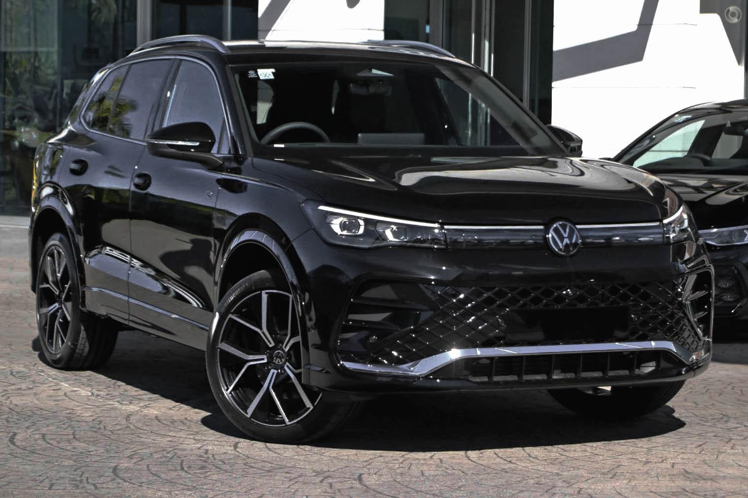 Volkswagen Tiguan image 1