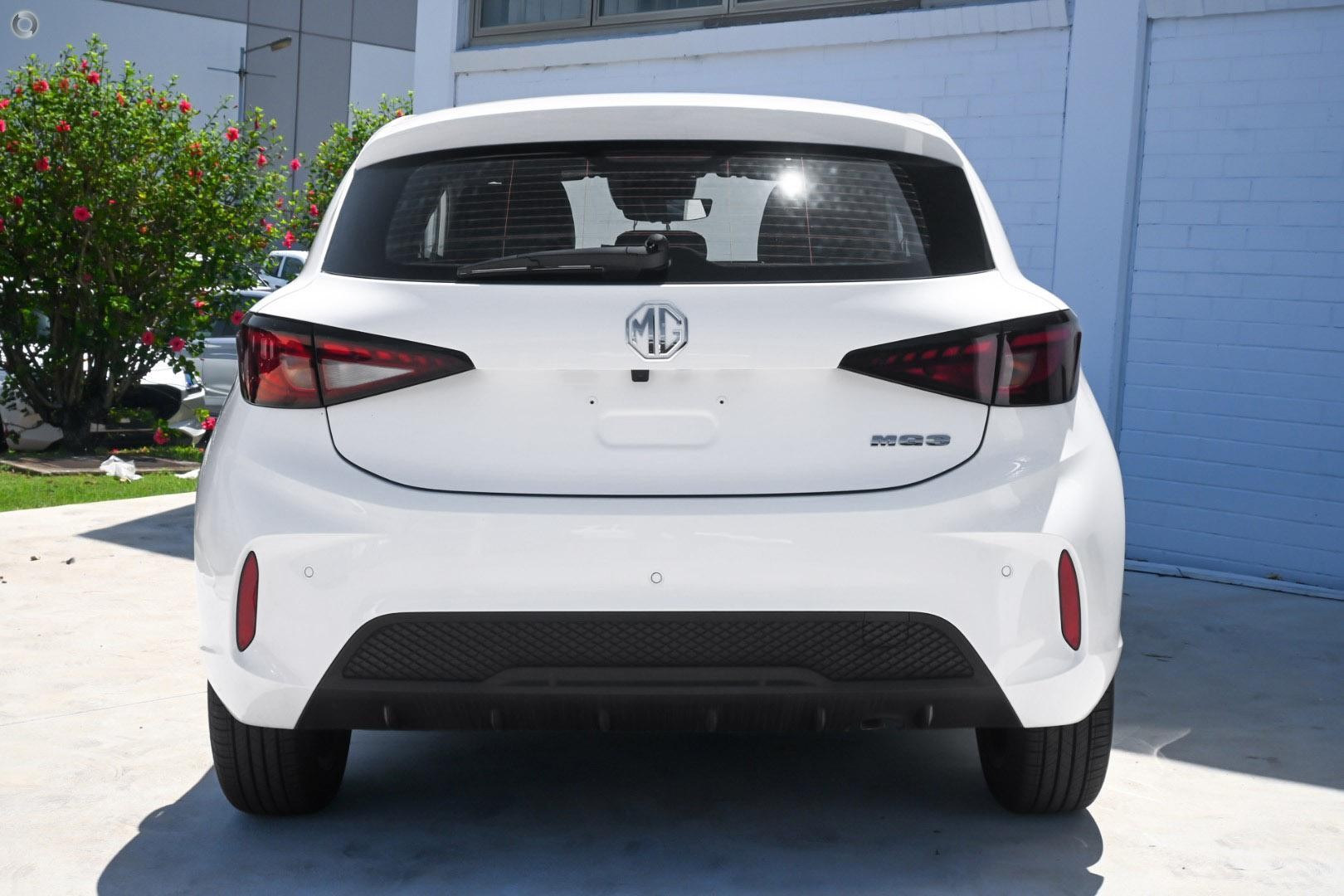 MG Mg3 image 3