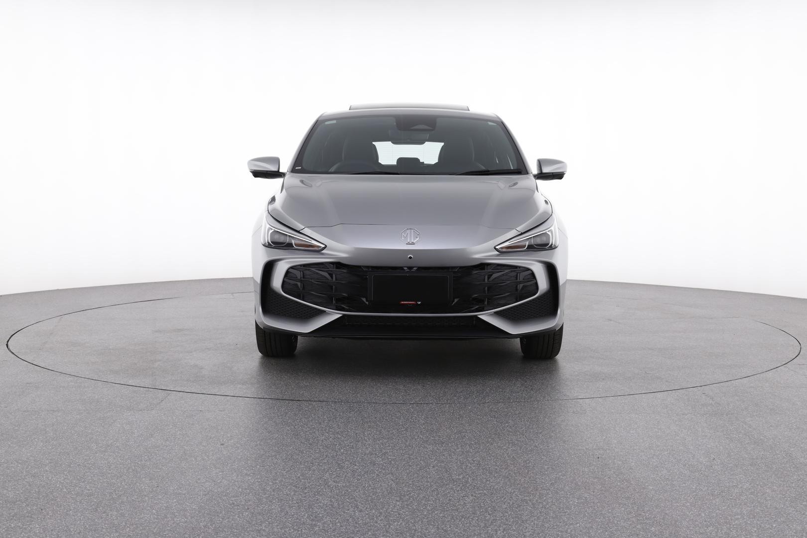 MG Mg3 image 2