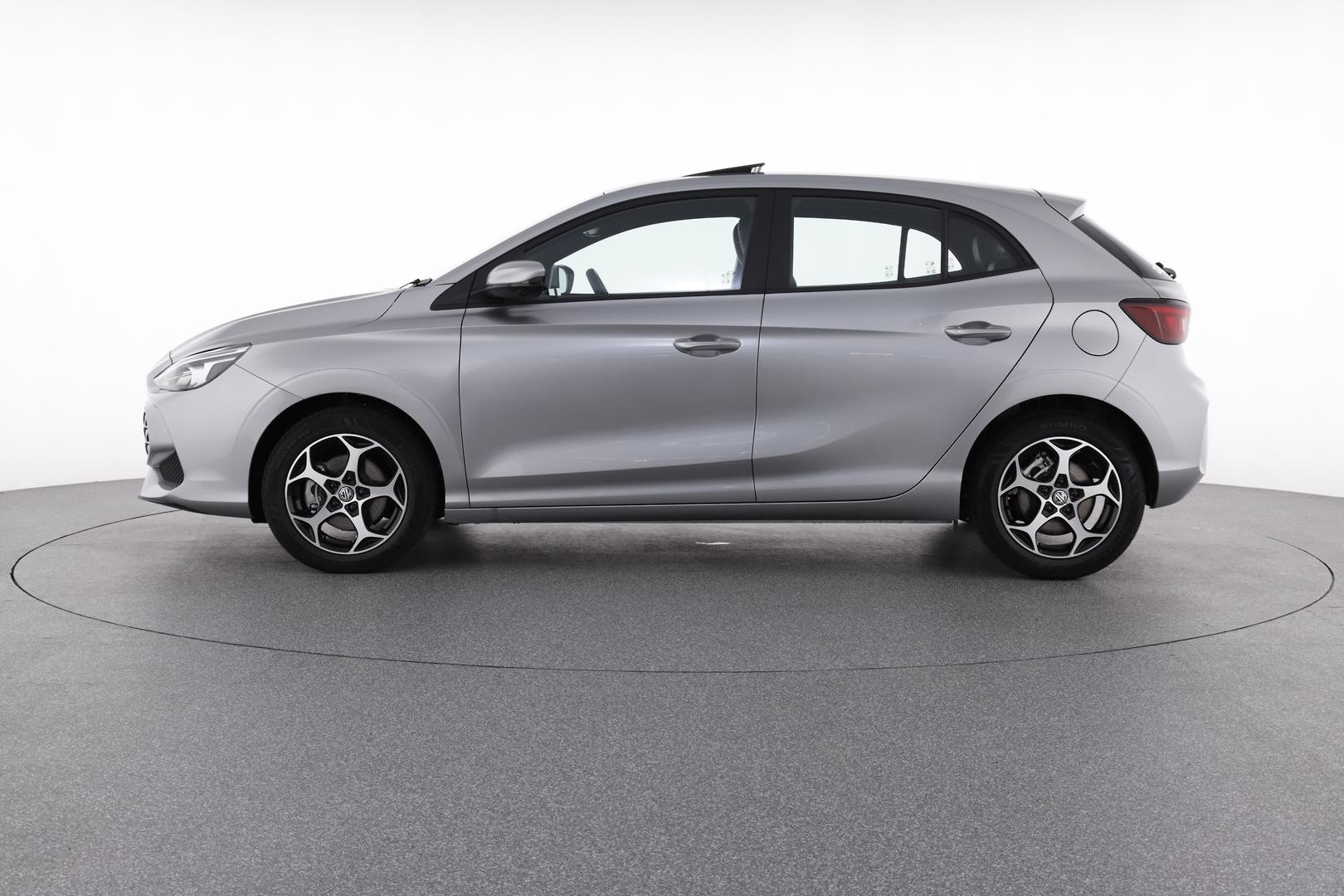 MG Mg3 image 3