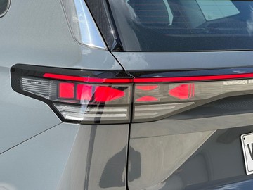 https://dvg-vehicle-assets.s3.amazonaws.com/209080/bc6maznaly1z5c7sw692bhyc0.jpg